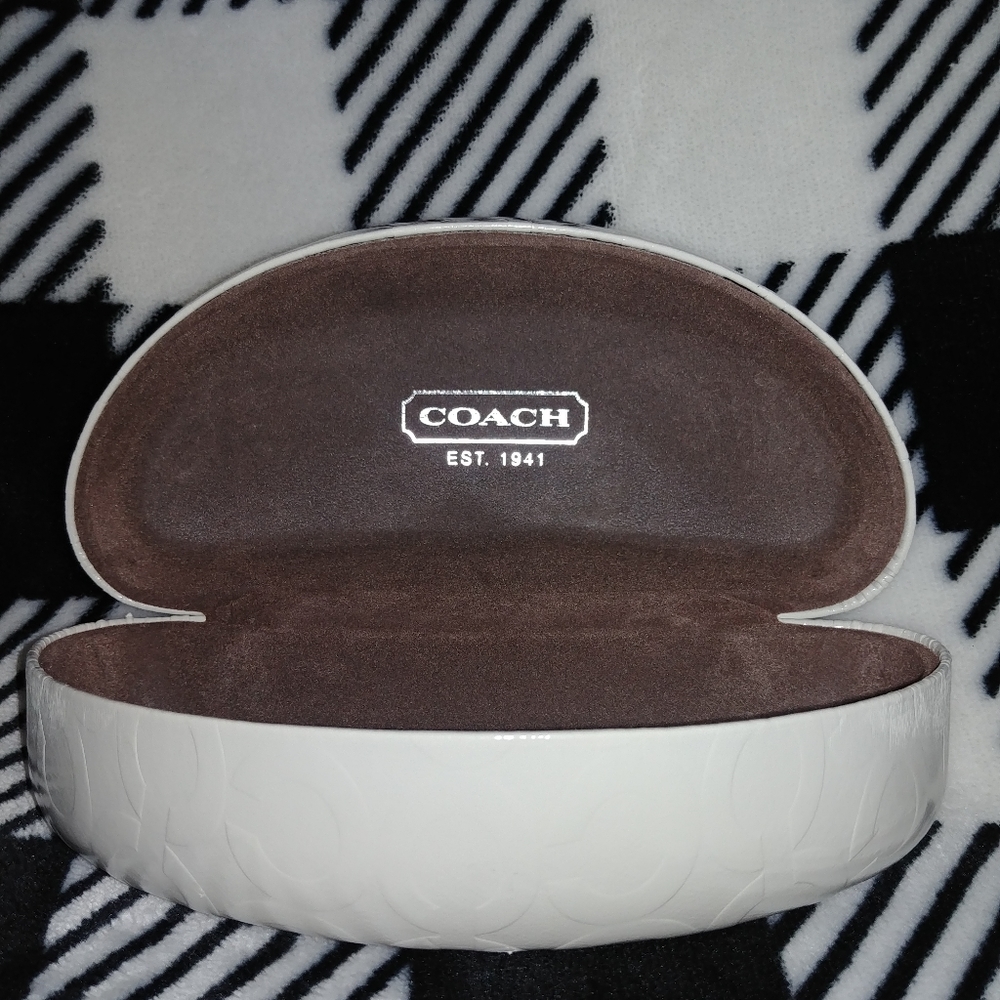 Coach - Sunglasses Case - White